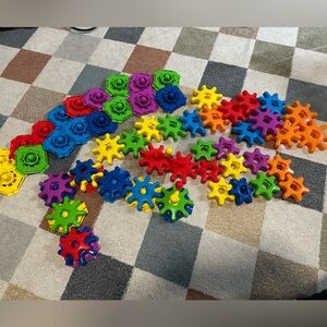 Colorful Gear Building Set for Kids